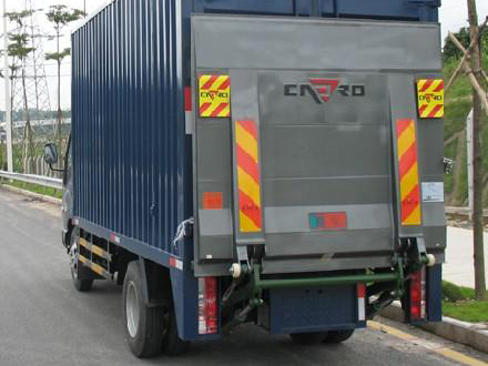 老兵搬家专用箱式货车